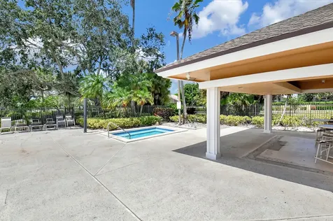 1033 W Fairfax Circle W Boynton Beach FL 33436
