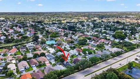 1033 W Fairfax Circle W Boynton Beach FL 33436