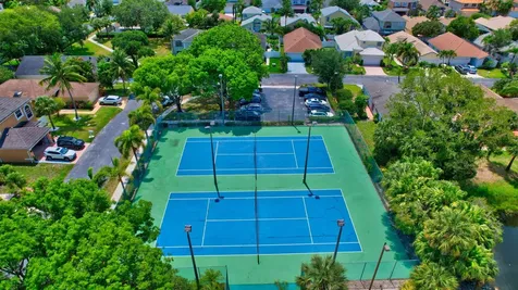1033 W Fairfax Circle W Boynton Beach FL 33436