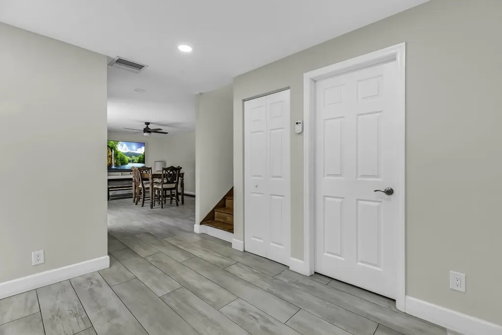 3885 Louis Drive Lake Worth FL 33461