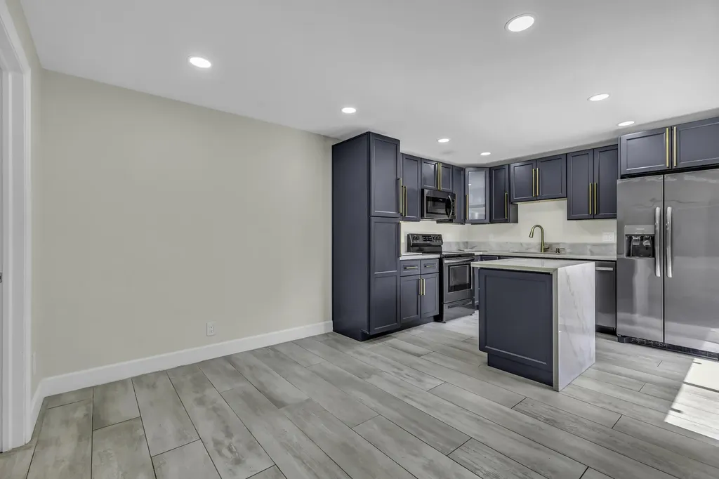3885 Louis Drive Lake Worth FL 33461