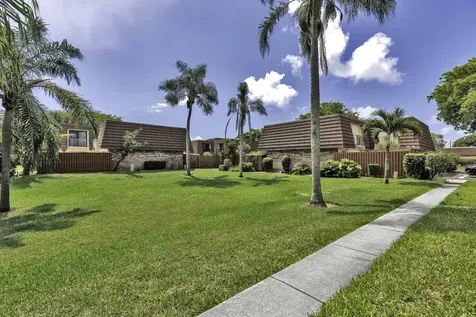 3885 Louis Drive Lake Worth FL 33461