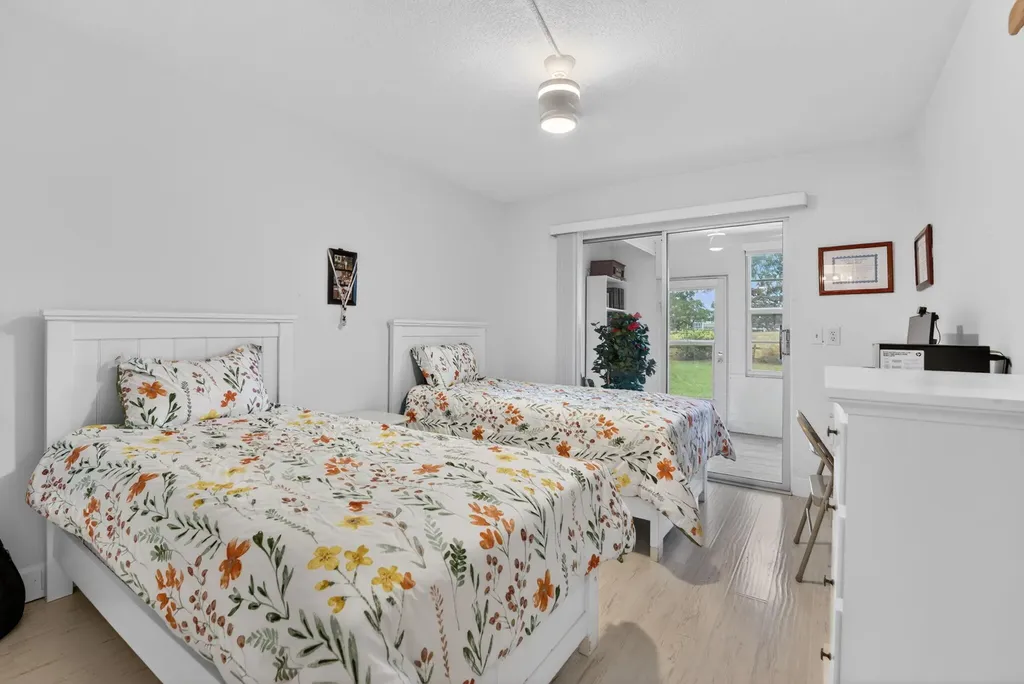 1025 Ventnor Deerfield Beach FL 33442