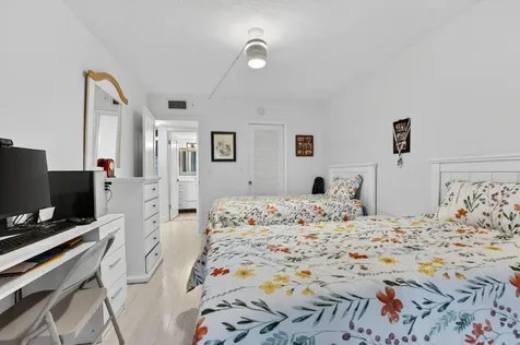 1025 Ventnor Deerfield Beach FL 33442