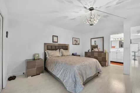 1025 Ventnor Deerfield Beach FL 33442