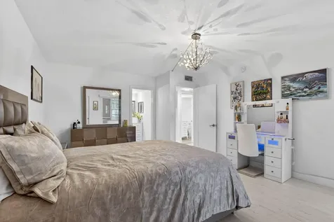 1025 Ventnor Deerfield Beach FL 33442