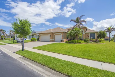 660 Tangelo Circle SW Vero Beach FL 32968
