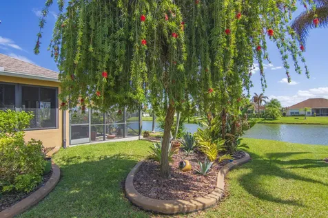 660 Tangelo Circle SW Vero Beach FL 32968