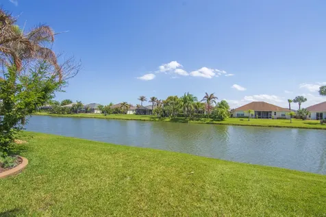 660 Tangelo Circle SW Vero Beach FL 32968