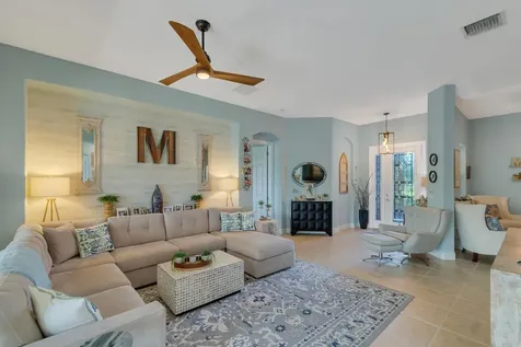 660 Tangelo Circle SW Vero Beach FL 32968