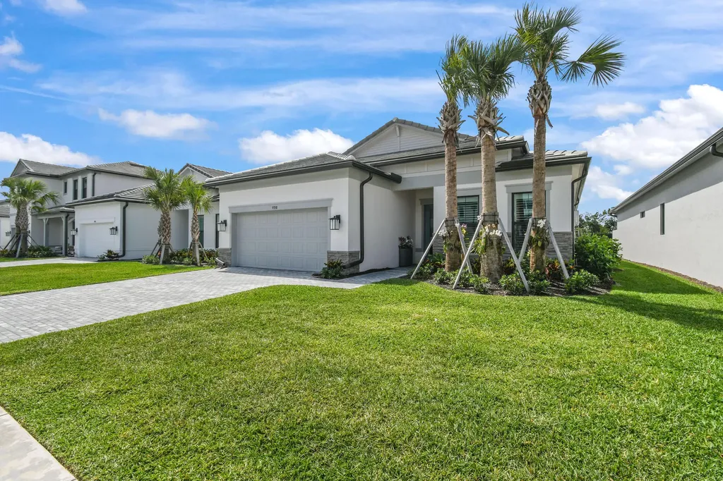 9358 Cape Honey Bee Lane Lake Worth FL 33467