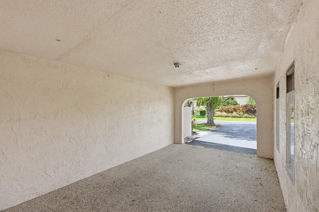 9258 Vista Del Lago Boca Raton FL 33428