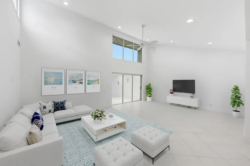 9258 Vista Del Lago Boca Raton FL 33428