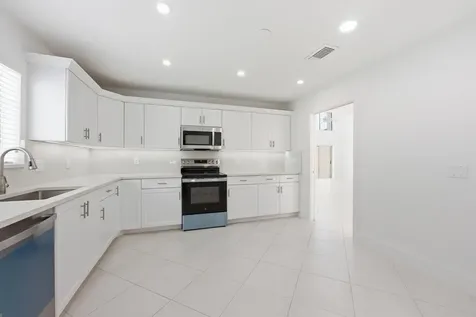 9258 Vista Del Lago Boca Raton FL 33428