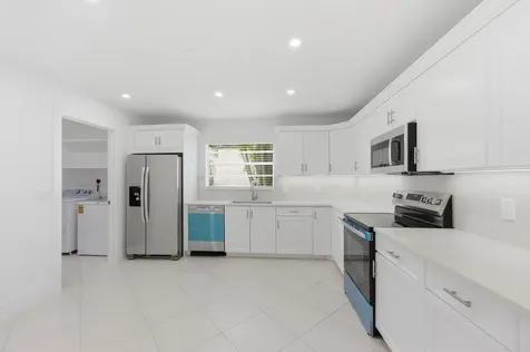 9258 Vista Del Lago Boca Raton FL 33428