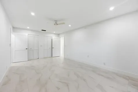 9258 Vista Del Lago Boca Raton FL 33428