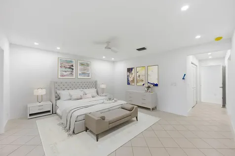 9258 Vista Del Lago Boca Raton FL 33428