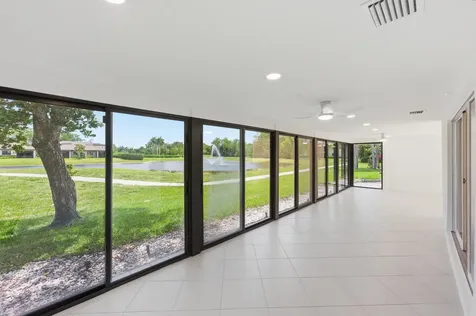 9258 Vista Del Lago Boca Raton FL 33428