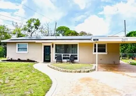 2611 NW 27th Street Oakland Park FL 33311