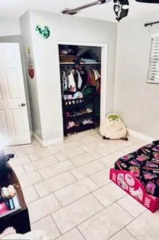 2611 NW 27th Street Oakland Park FL 33311