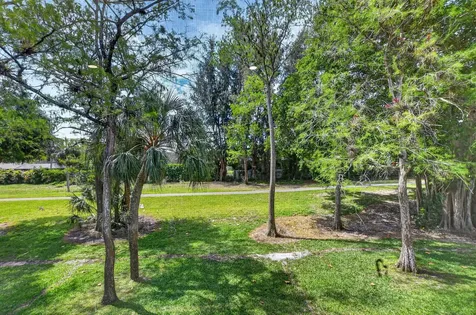 9272 Vista Del Lago Boca Raton FL 33428