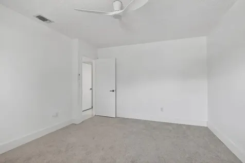 9272 Vista Del Lago Boca Raton FL 33428