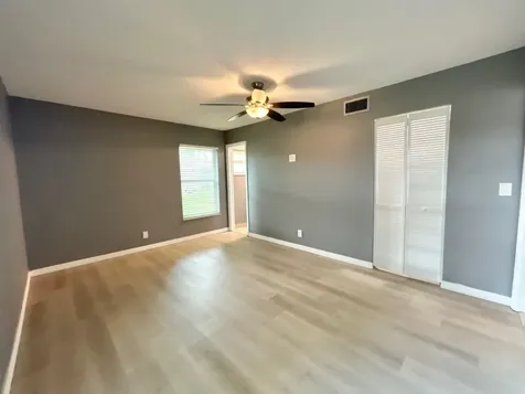 617 Laconia Circle Lake Worth FL 33467