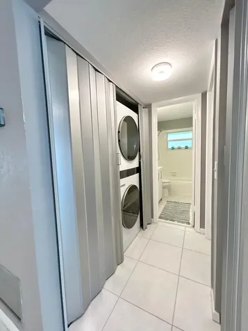 617 Laconia Circle Lake Worth FL 33467