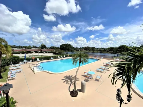 617 Laconia Circle Lake Worth FL 33467