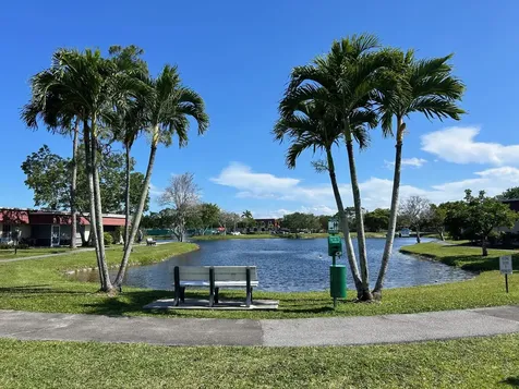 617 Laconia Circle Lake Worth FL 33467