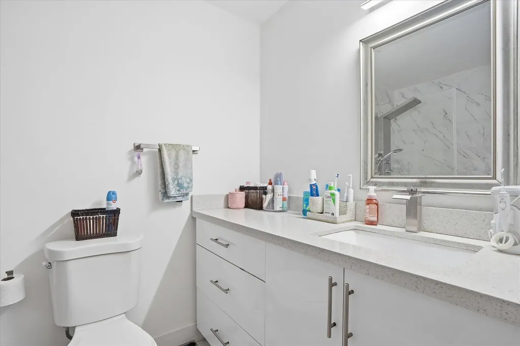 3414 Freedom Drive Hollywood FL 33021