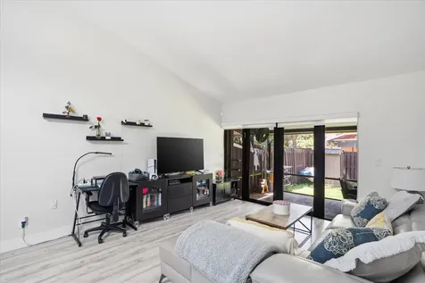 3414 Freedom Drive Hollywood FL 33021