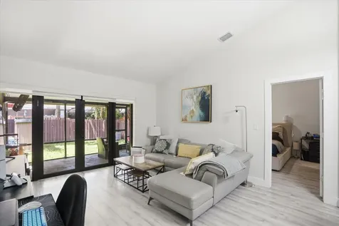 3414 Freedom Drive Hollywood FL 33021