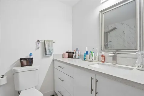 3414 Freedom Drive Hollywood FL 33021
