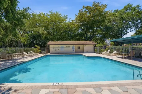 3414 Freedom Drive Hollywood FL 33021