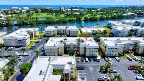 14 Colonial Club Drive Boynton Beach FL 33435