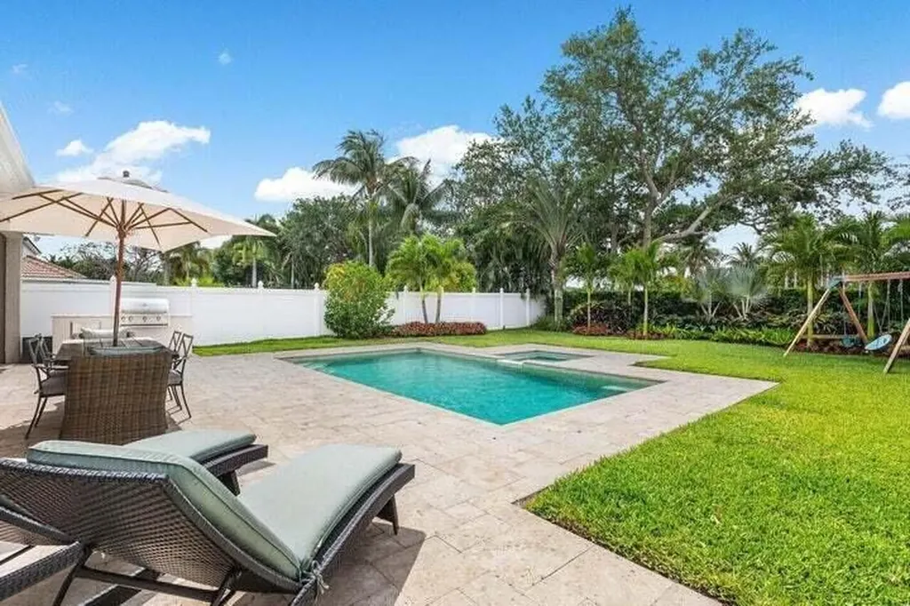 1050 Delray Lakes Drive Delray Beach FL 33444