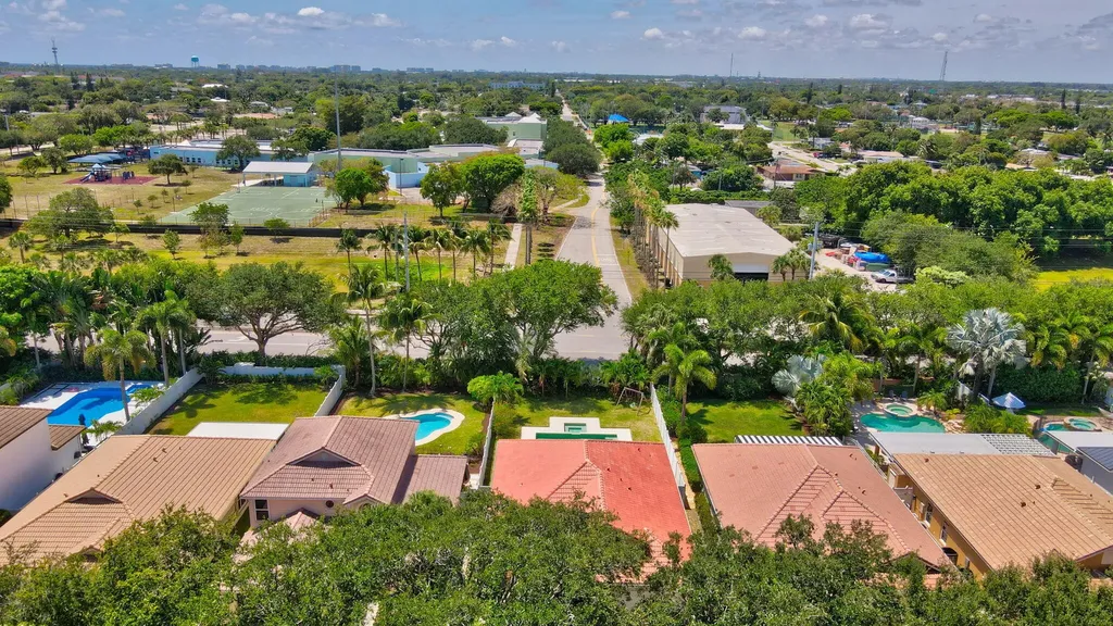 1050 Delray Lakes Drive Delray Beach FL 33444