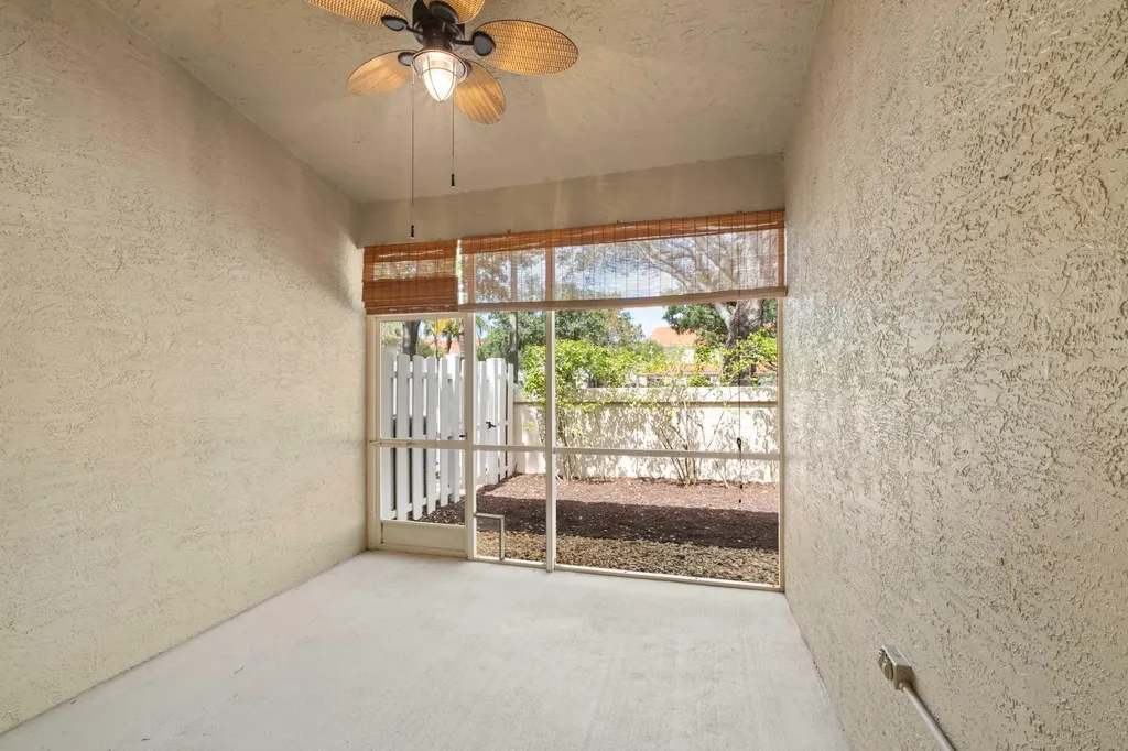 2179 Man Of War West Palm Beach FL 33411