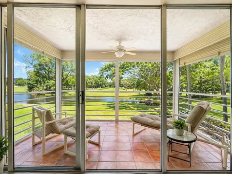 4015 W Palm Aire Drive Pompano Beach FL 33069