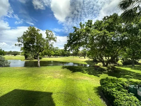 4015 W Palm Aire Drive Pompano Beach FL 33069
