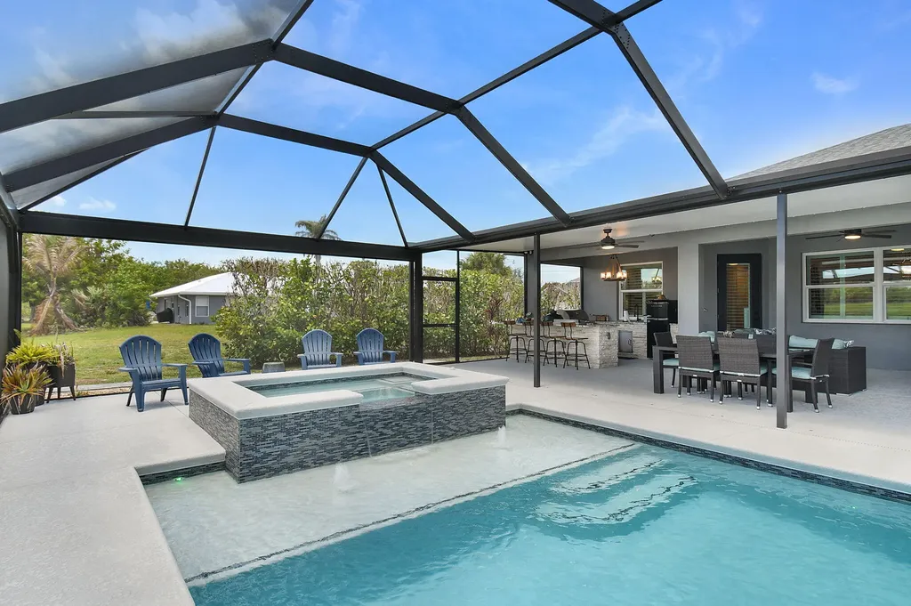 508 SW Bradshaw Circle Port St Lucie FL 34953