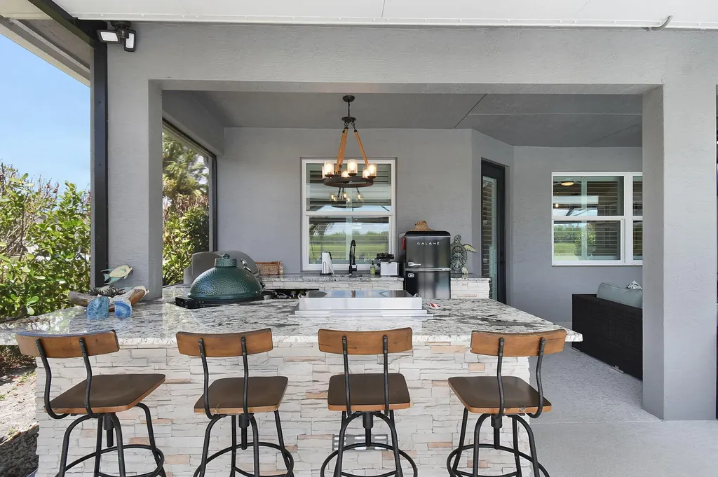 508 SW Bradshaw Circle Port St Lucie FL 34953