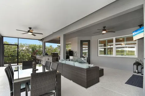 508 SW Bradshaw Circle Port St Lucie FL 34953