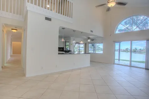 19921 NW 4th Street Pembroke Pines FL 33029
