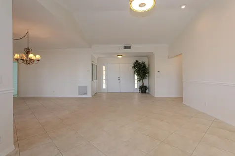 19921 NW 4th Street Pembroke Pines FL 33029