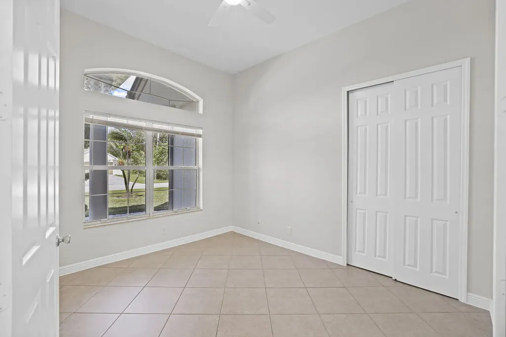 5445 NW Briscoe Drive Port St Lucie FL 34986