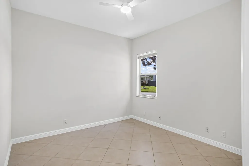 5445 NW Briscoe Drive Port St Lucie FL 34986