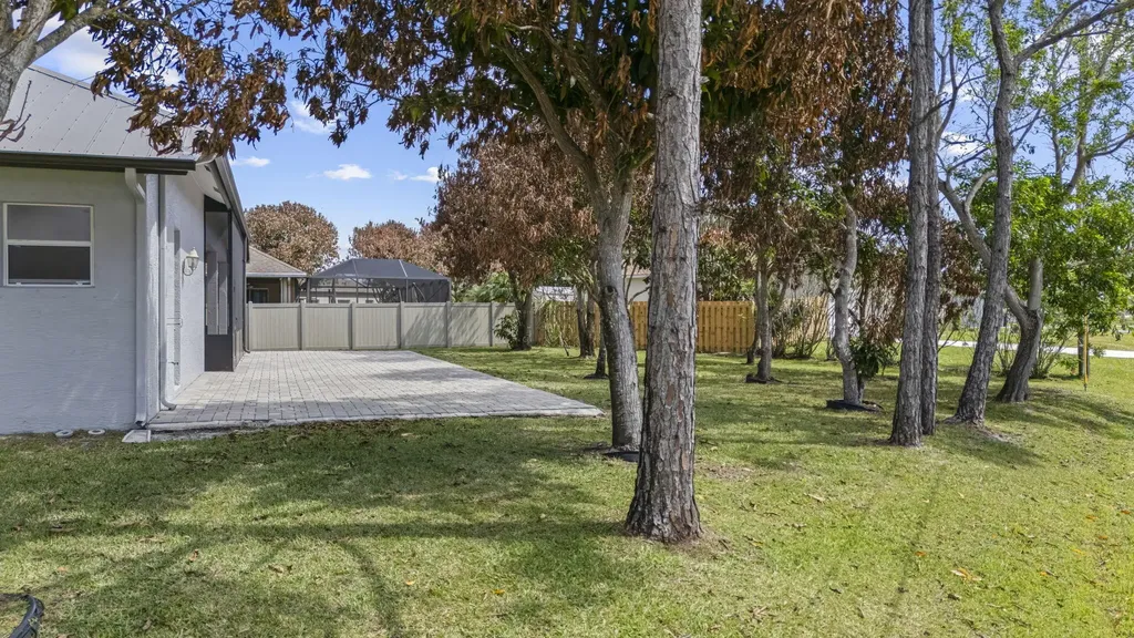 5445 NW Briscoe Drive Port St Lucie FL 34986