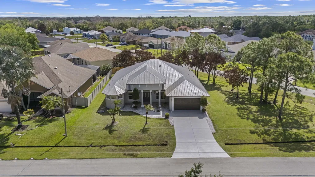 5445 NW Briscoe Drive Port St Lucie FL 34986